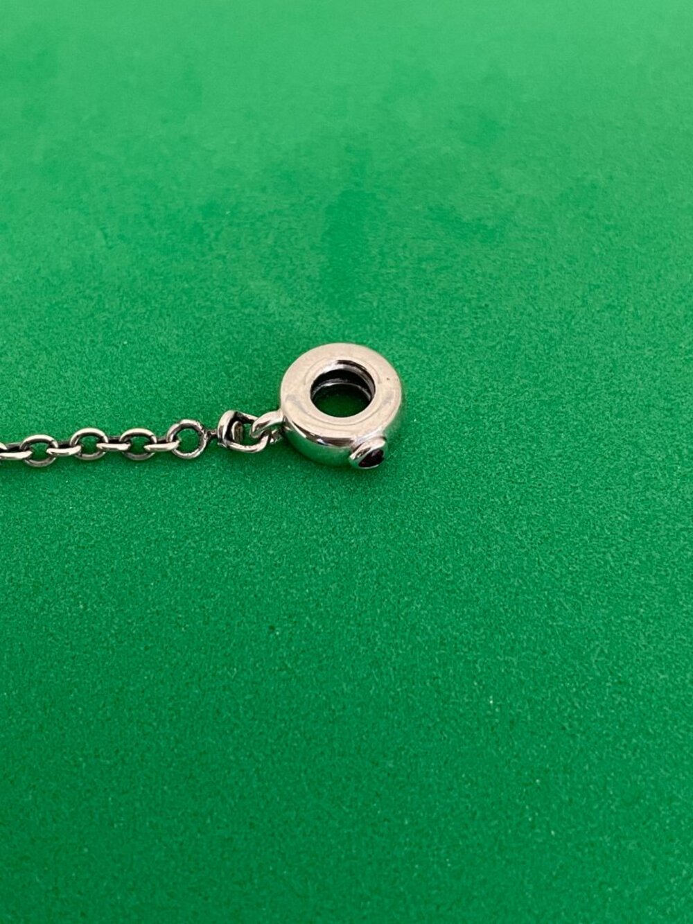 Pandora Disney, Climbing Mickey Safety Chain, Red CZ Sterling silver Charm - Picture 6 of 6